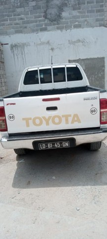 Venda Toyota Hilux G manual EdrdN
