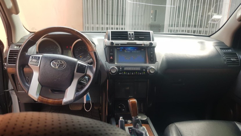 Venda Toyota Prado TXL cinza svld