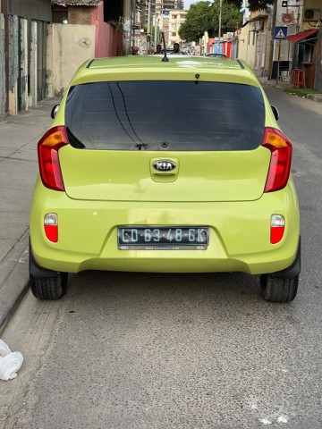 Venda Kia Picanto G verde Khlf