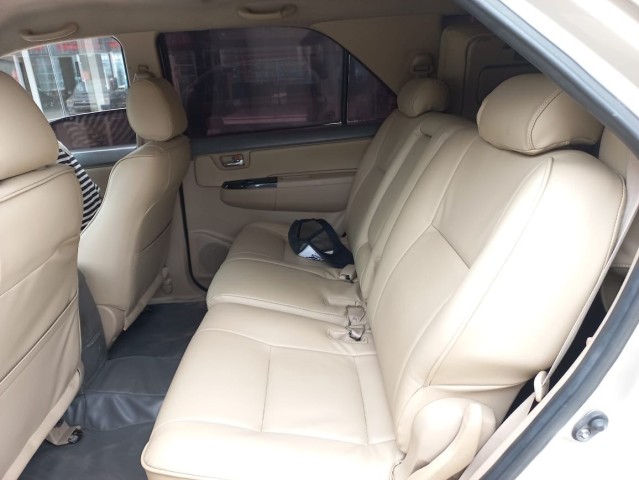 Venda Toyota Fortuner F creme svld
