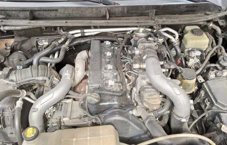 Venda Toyota Prado TXL 4 cilindros lír