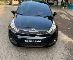 A venda Kia Rio G Preto limpo khlf