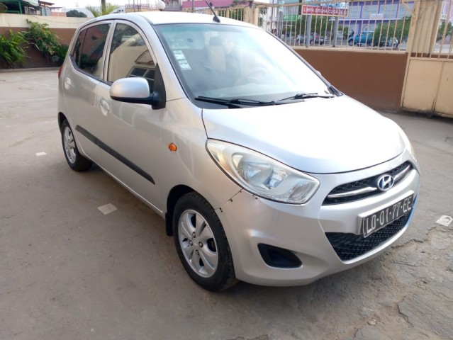 Venda HYUNDAI I10