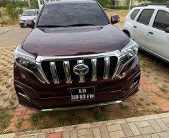A venda Toyota Prado TXL