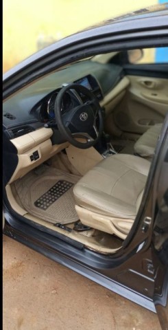 Venda Toyota Yaris Penúltimo