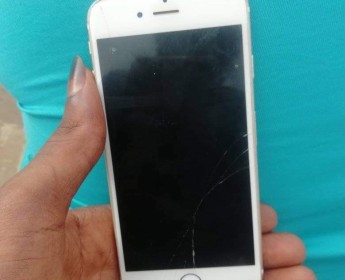 A venda IPhone 6normal ,16gb