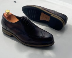 A venda Sapatos de origem Turca