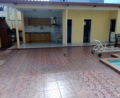 A venda ARRENDA-SE VIVENDA V3+1 C/PISCINA + ANEXO - CONDOMÍNIO REAL PARK