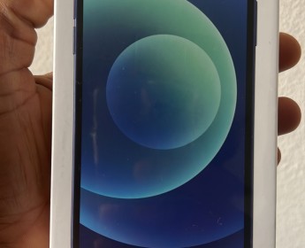 A venda Vendo iPhone 12 novo selado
