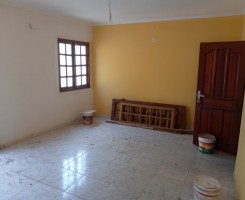 A venda Apartamento T5 espaçoso primeiro andar no centro da cidade bem localiz...