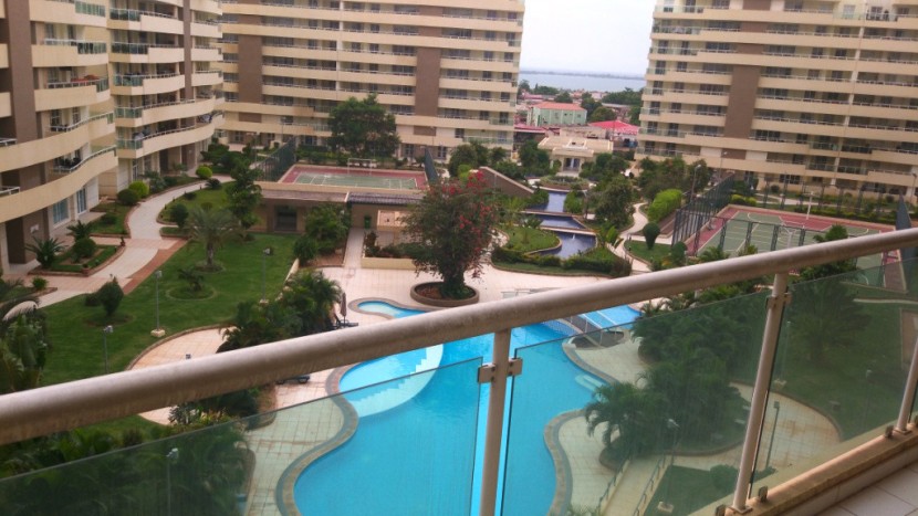 Venda VENDE-SE APARTAMENTO T3 GRANDE - CONDOMÍNIO AQUAVILLE