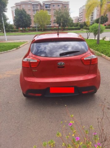 Venda Kia Rio Extra Full