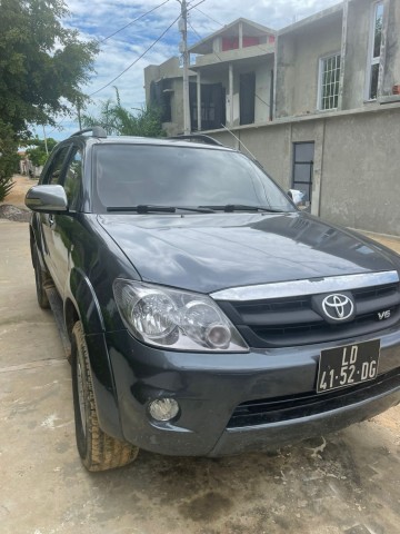 Venda Toyota fortunner impecavèl