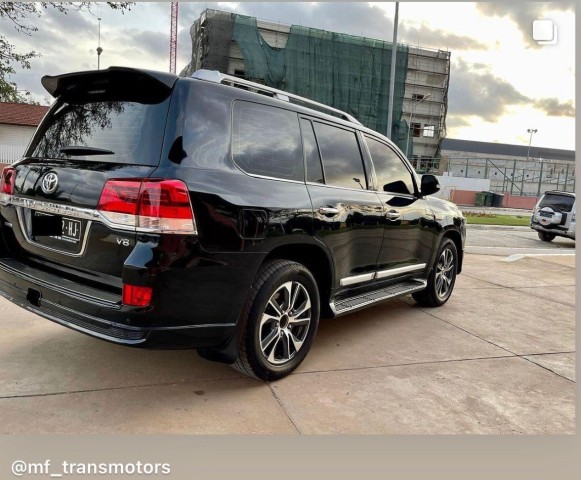 Venda TOYOTA LAND CRUIZER