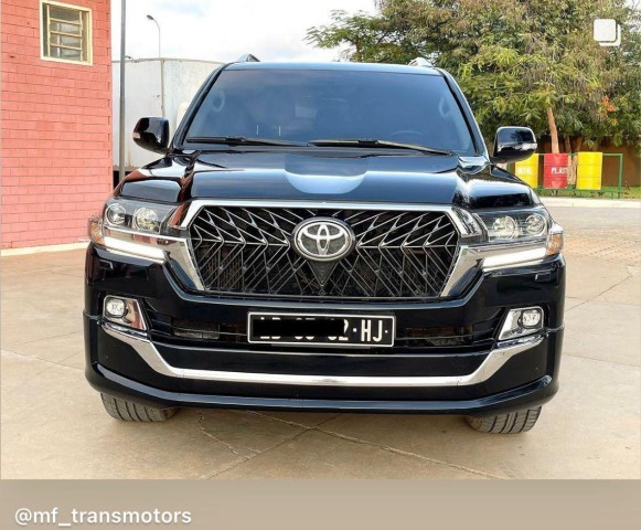 Venda TOYOTA LAND CRUIZER