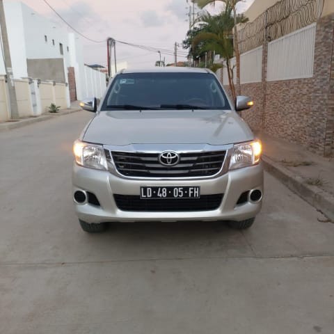 Venda Toyota Hilux