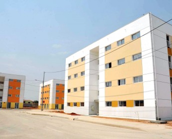 A venda VENDE-SE APARTAMENTO T2 - CENTRALIDADE DA MARCONE