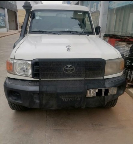 Venda LAND CRUISER Hz 11.500.000