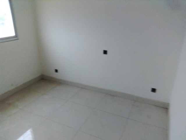 Venda VENDE-SE APARTAMENTO T2 - CENTRALIDADE DA MARCONE