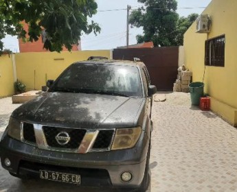 A venda Nissan Pathfinder