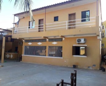 A venda VENDE-SE MORADIA T6 - BAIRRO MILITAR (TALATONA)