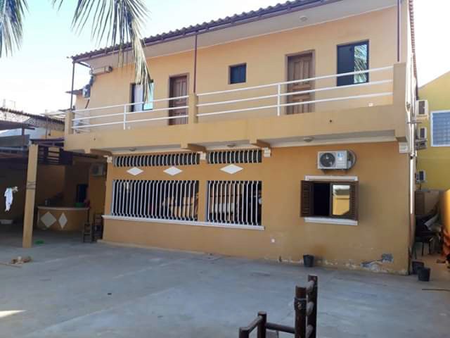 Venda VENDE-SE MORADIA T6 - BAIRRO MILITAR (TALATONA)