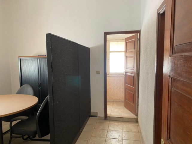 Venda Apartamento T1, terceiro andar a venda