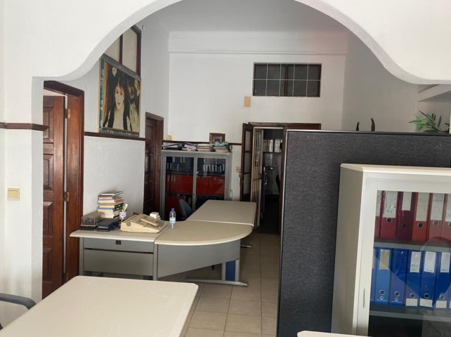 Venda Apartamento T1, terceiro andar a venda