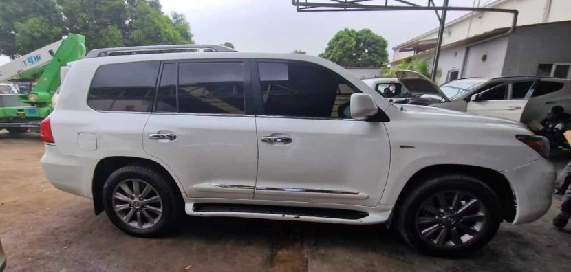 Venda Lexus LX570