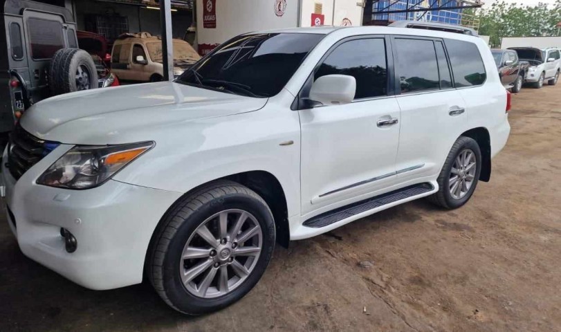 Venda Lexus LX570