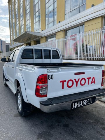 Venda Toyota Hilux