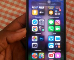 A venda IPhone 8 normal