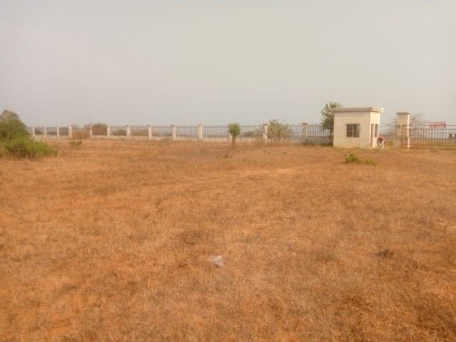 Venda Terreno 3 hectares na estrada n.100 Benfica /Ramiros