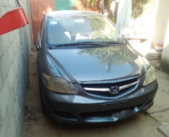 A venda Vende-se ou troca-se Honda City