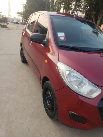Venda Vendo este i10 em boas condições