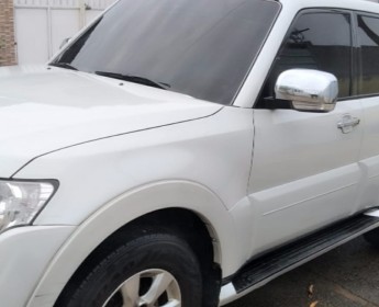 A venda Mitsubishi Pajero