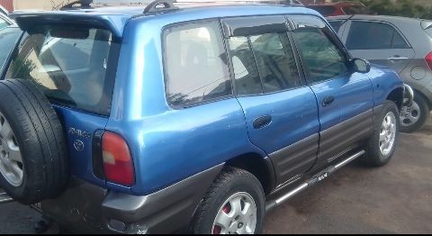 Venda RAV4 FAMILIAR