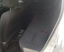 A venda Suzuki Swift 2015 .