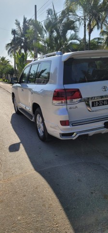 Venda Toyota Land Cruiser V6 GXR