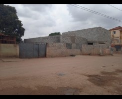 A venda Residência inacabada a venda na Rua principal das 500 casas