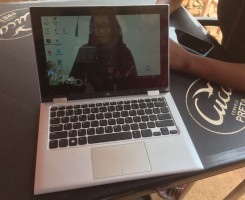 A venda Portátil Tablet Touch DELL 2 in 1