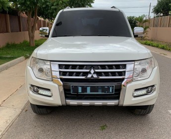A venda Mitsubishi Pajero