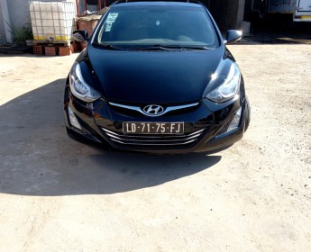 A venda Hyundai Elantra