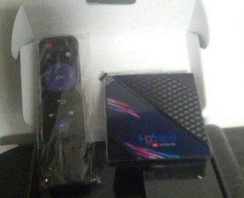 A venda BOX ANDROID TV NOVA NA CAIXA