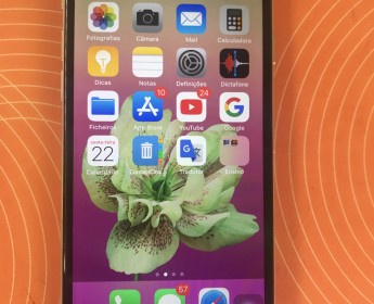 A venda IPhone 6 de 64GB