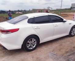 A venda Kia K5 impecavel motor selado venha buscar