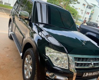 A venda Mitsubishi Pajero