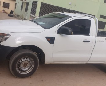 A venda Ford Ranger cabine simples