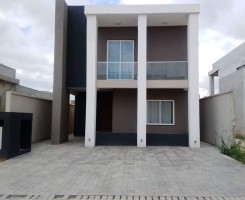A venda Vivenda V3 duplex no Condomínio Boa Vida, 4 fase, nova, nunca antes ha...
