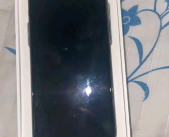 A venda IPhone 11 Pro 64GB